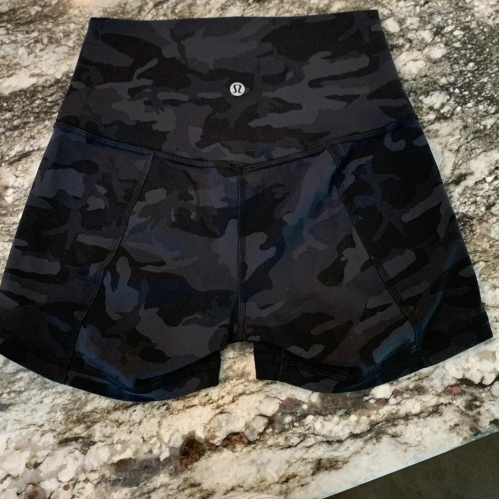 Lululemon align shorts